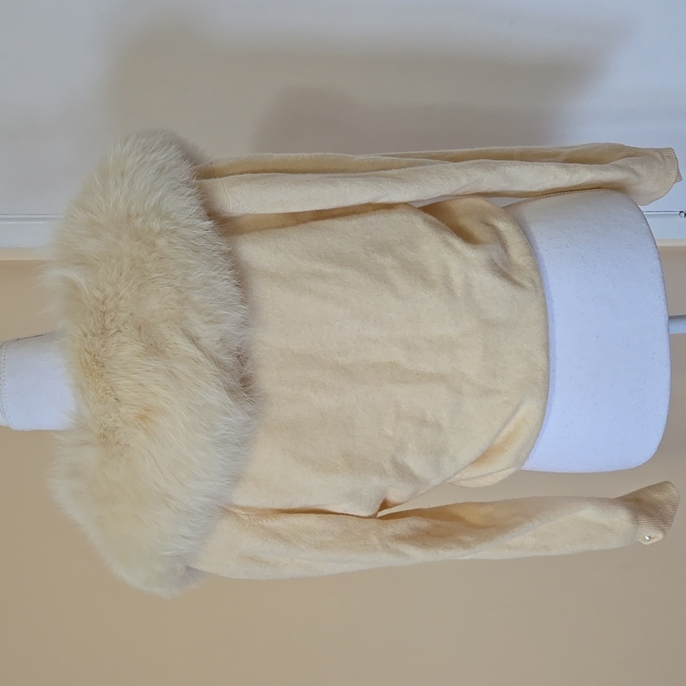 Vintage Cashmere and Artic Fox Fur Collar Sweater M - Picture 3 of 12